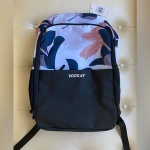 ❌𝗦𝗢𝗟𝗗❌Brand New With Tag Vooray Avenue On-The-Go Versatile Backpack
